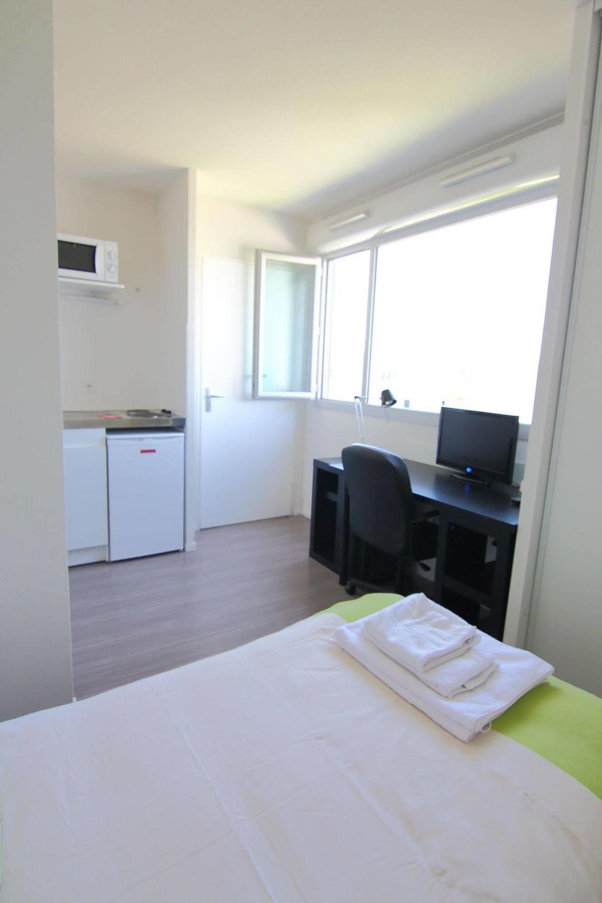Residence Hoteliere Laudine Reims Dış mekan fotoğraf